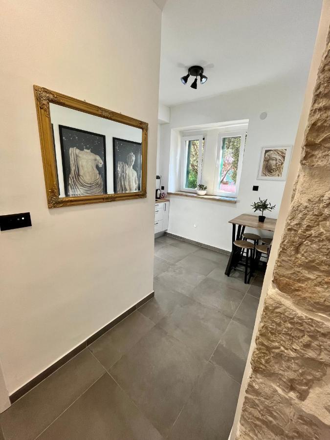 Luxury Heritage Apartment Zara Antica Extérieur photo